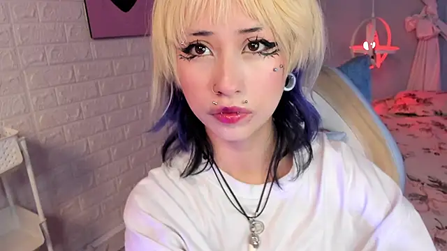 Hannahpage online show from 11-20-25, 12:39