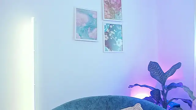 canelleGarces online show from 02-18-26, 06:48