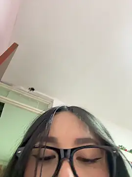 saranghae  online show from 04-10-26, 01:34