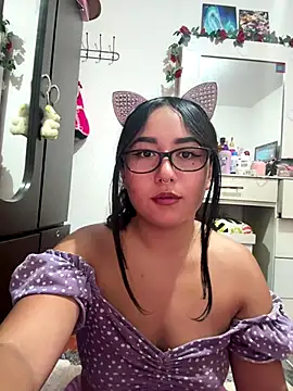 saranghae  online show from 10-29-25, 03:49