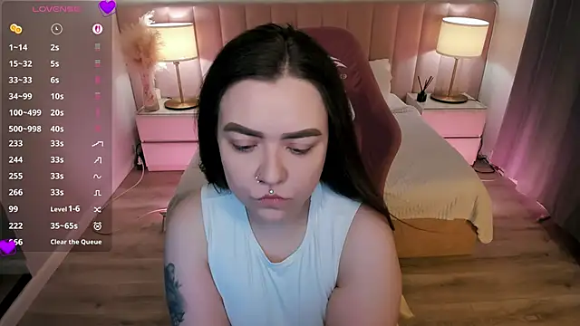 ashton heidii online show from 04-08-26, 12:01