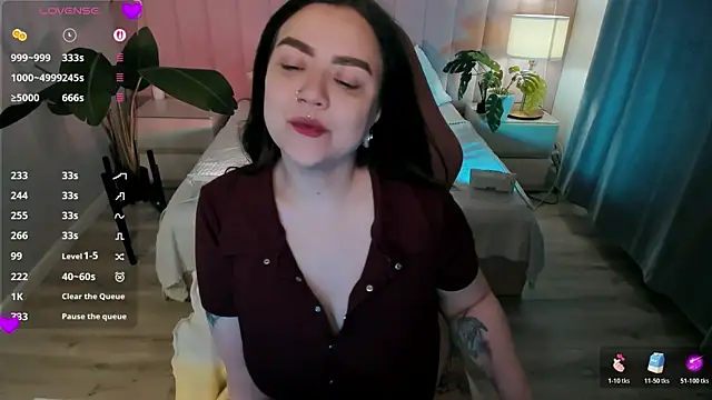 ashton heidii online show from 04-06-26, 12:28