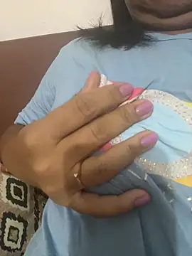 Kamilinha2 online show from 07-18-26, 05:27