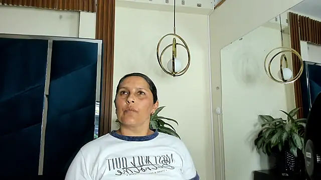KikaDuque online show from 07-18-26, 07:22