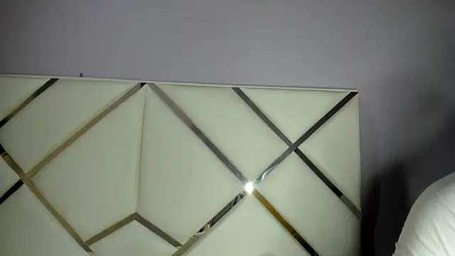 KikaDuque online show from 04-06-26, 08:10