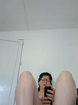 Snapshot of Vera_Elle chatting on 06-05-26, 02:23 Vera Elle online show from 06-05-26, 02:23