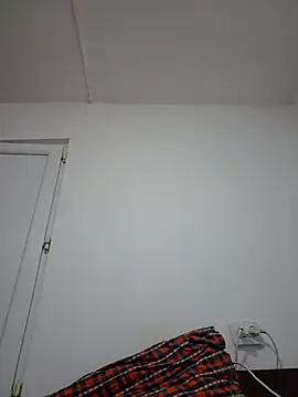 Vera Elle online show from 03-18-26, 07:37