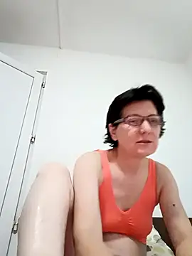 Snapshot of Vera_Elle chatting on 10-30-25, 03:20 Vera Elle online show from 10-30-25, 03:20