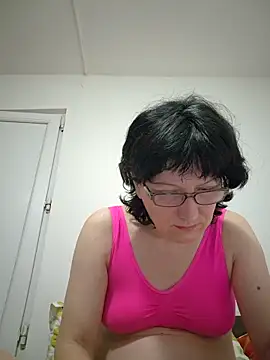 Vera Elle online show from 03-28-26, 06:31