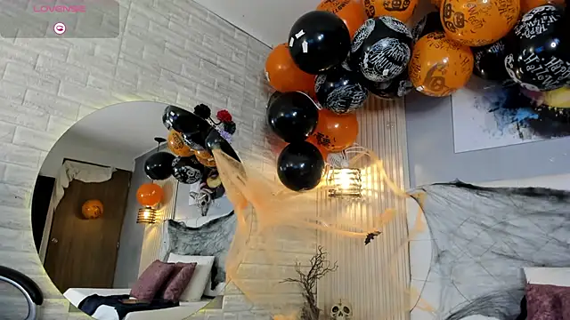 scarletbaker  online show from 10-23-25, 06:50