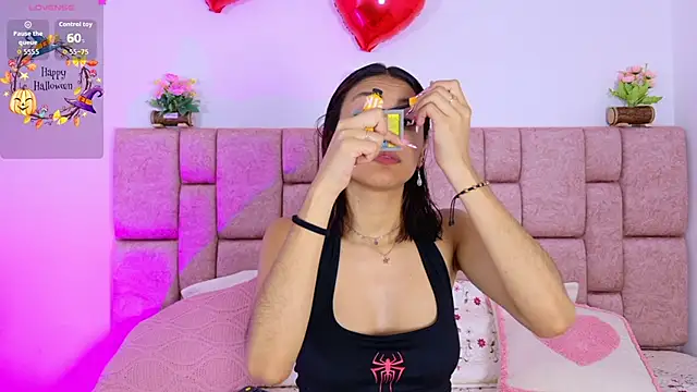 ScarlettLuxe online show from 10-09-25, 12:49