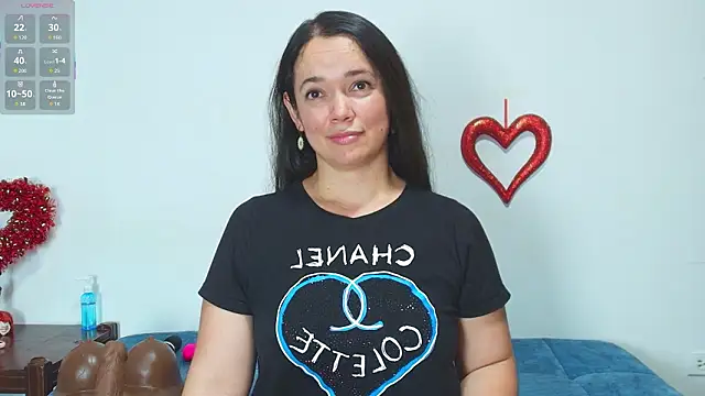 Snapshot of loreen_grey chatting on 02-28-26, 08:08 loreen grey online show from 02-28-26, 08:08