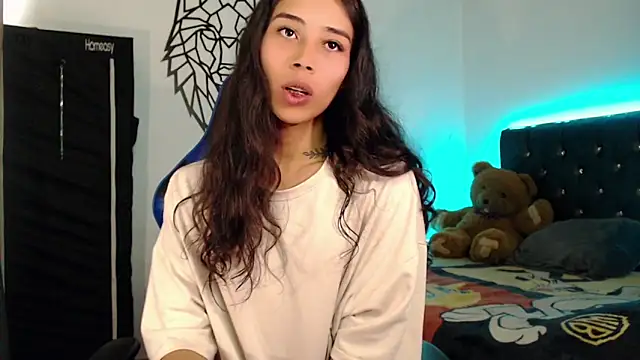 Sweet-Cris online show from 11-06-25, 05:28