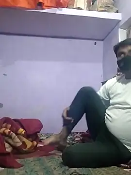 hunk28 6 online show from 11-28-25, 05:02