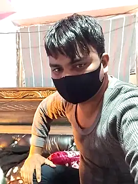 hunk28 6 online show from 12-14-25, 04:34