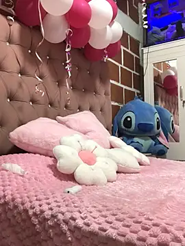 Rachellcooperrr online show from 02-06-26, 11:45