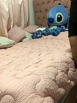 Rachellcooperrr online show from 01-18-26, 03:54