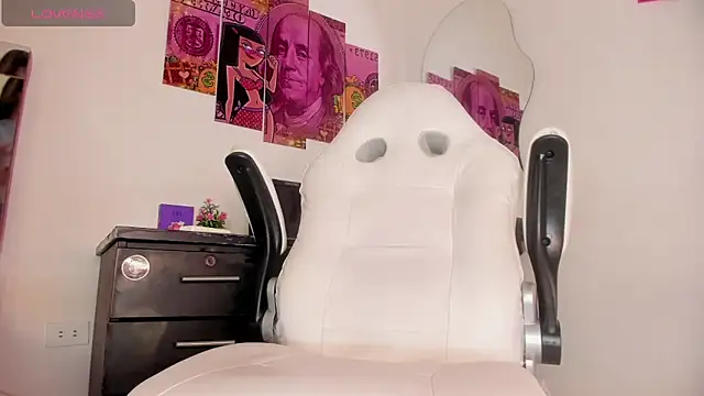 Rachell coollins online show from 10-14-25, 11:04