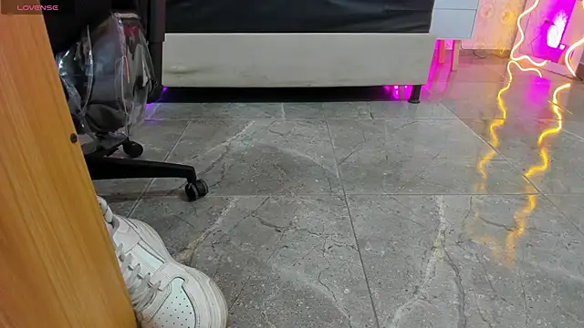 BLUE TAY1 online show from 10-25-25, 11:42