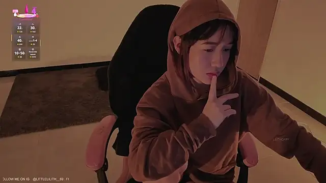 LilithCary online show from 02-06-26, 07:54