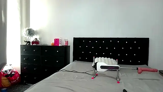 Snapshot of OliviaRyan22 chatting on 03-18-26, 08:39 OliviaRyan22 online show from 03-18-26, 08:39