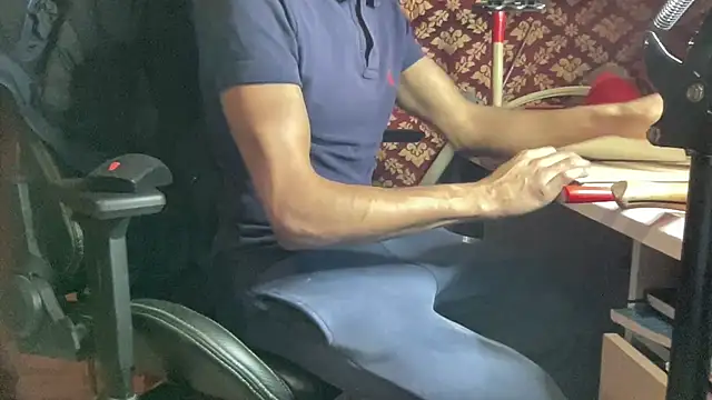 JUSTFORRICH online show from 12-04-25, 10:31