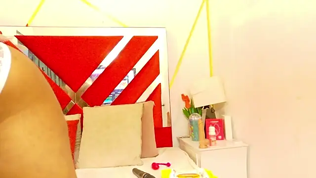 Snapshot of PerlaZultana chatting on 02-11-26, 09:14 PerlaZultana online show from 02-11-26, 09:14