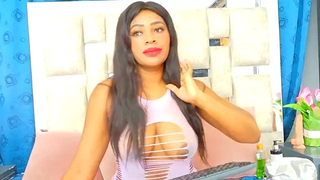 Snapshot of PerlaZultana chatting on 09-29-25, 08:47 PerlaZultana online show from 09-29-25, 08:47