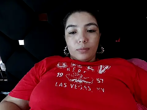 vegacristal88 online show from 10-20-25, 02:39