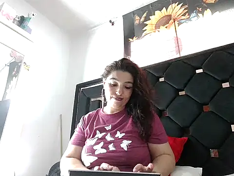 vegacristal88 online show from 02-05-26, 10:49