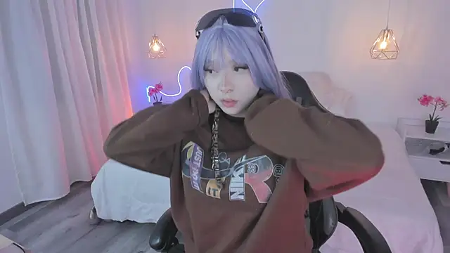 Noahcryptic online show from 11-19-25, 06:24