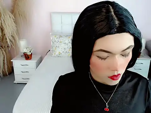 nathalialoes1 online show from 11-18-25, 09:51