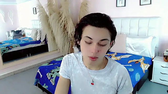 nathalialoes1 online show from 11-28-25, 06:30