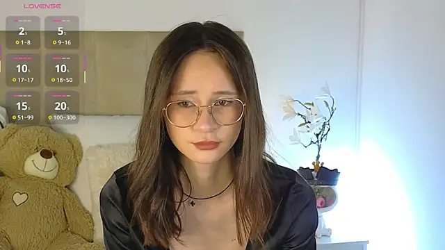 MartaBrent online show from 10-13-25, 05:03