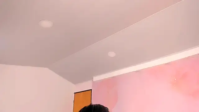 milk candy18 online show from 10-04-25, 12:17