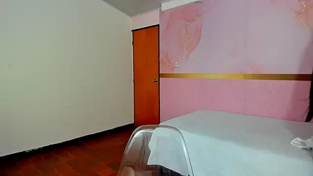 milk candy18 online show from 09-19-25, 01:04