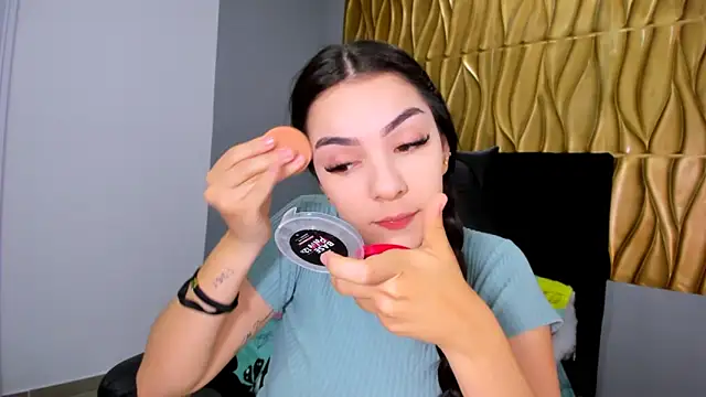 milk candy18 online show from 11-29-25, 10:59