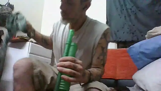 Snapshot of jarjar83 chatting on 10-09-25, 04:13 jarjar83 online show from 10-09-25, 04:13