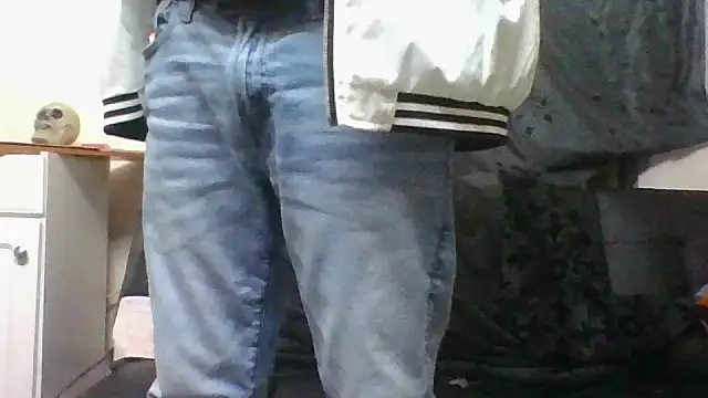 Snapshot of jarjar83 chatting on 11-01-25, 05:36 jarjar83 online show from 11-01-25, 05:36