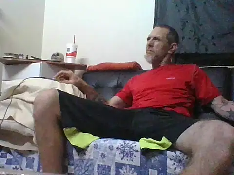 Snapshot of jarjar83 chatting on 10-17-25, 04:38 jarjar83 online show from 10-17-25, 04:38