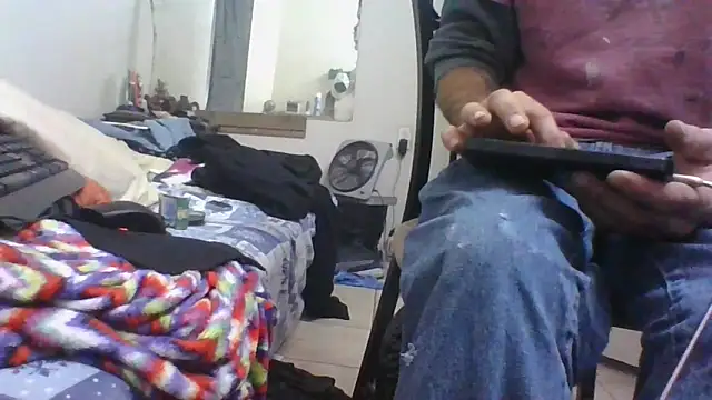 jarjar83 online show from 11-27-25, 05:35