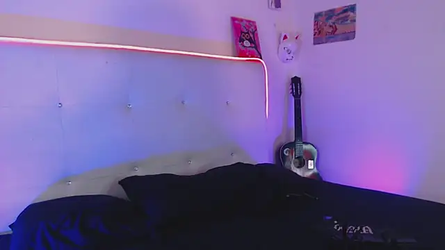 nicolet666lee online show from 11-15-25, 06:06