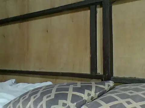 Madona1993 online show from 02-22-26, 07:37