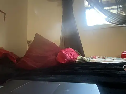 Snapshot of BBCGottii chatting on 03-22-26, 05:36 BBCGottii online show from 03-22-26, 05:36