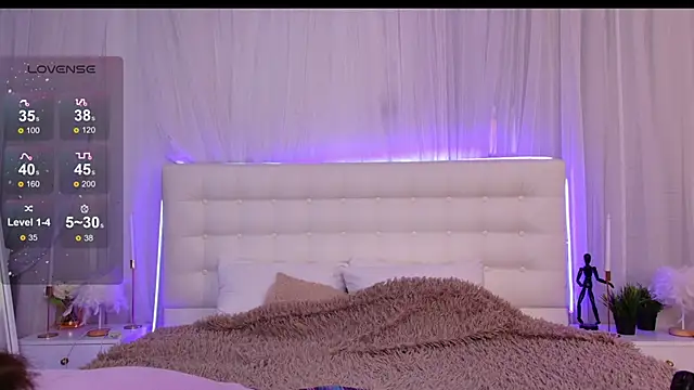 Miranda Kerry online show from 09-20-25, 06:29