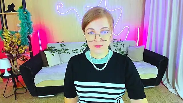 YourUniverser online show from 11-20-25, 04:13