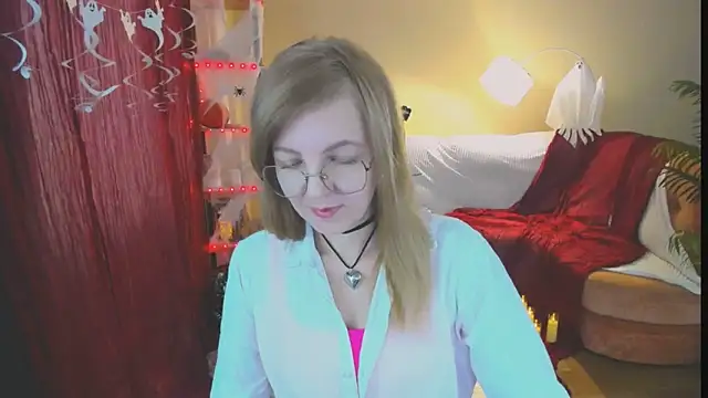 YourUniverser online show from 10-24-25, 10:25