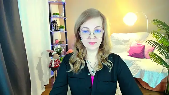 YourUniverser online show from 11-23-25, 09:19