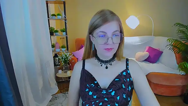 YourUniverser online show from 11-06-25, 09:46