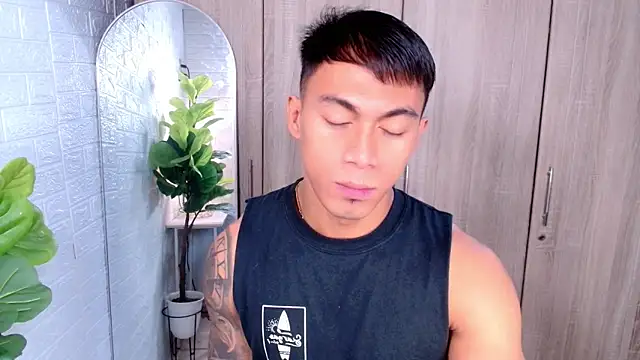 PinooyMilker online show from 10-26-25, 01:50